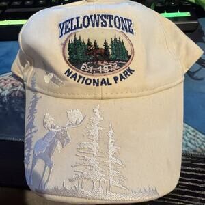 Vintage NOS Yellowstone National Park Cream Cotton Strapback Trucker Hat Moose